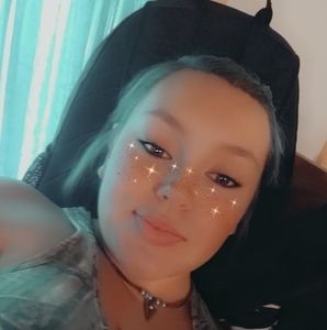 Meet your Posher, Hanna